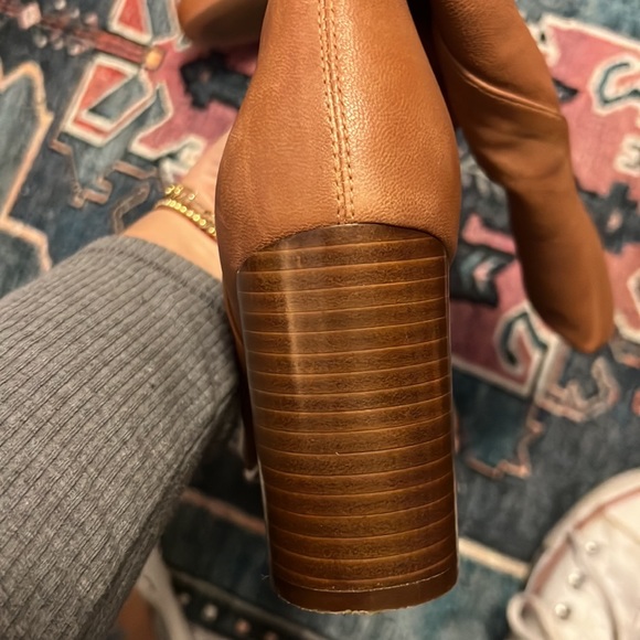 NEW SILENT D Sz 39 WYNONA TALL SUEDE HEELED - Picture 7 of 8